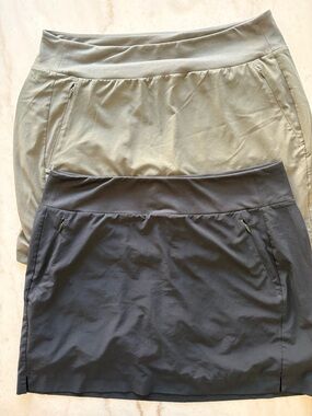 Athletic Soho Skorts (2) - Olive Green & Black